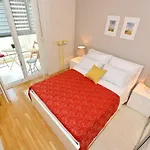 Daire Old Town Sea View Premium Apartment Lipotica Parking Included *