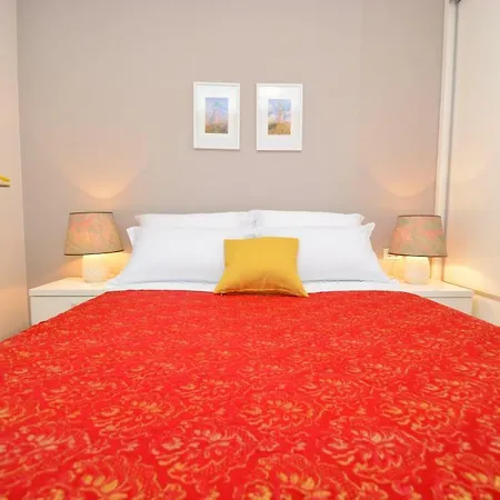 Old Town Sea View Premium Apartment Lipotica Parking Included Appartement *