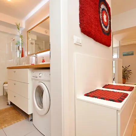 Spacious Premium Lipotica With Oldtown View - Have A Memorable Lejlighed