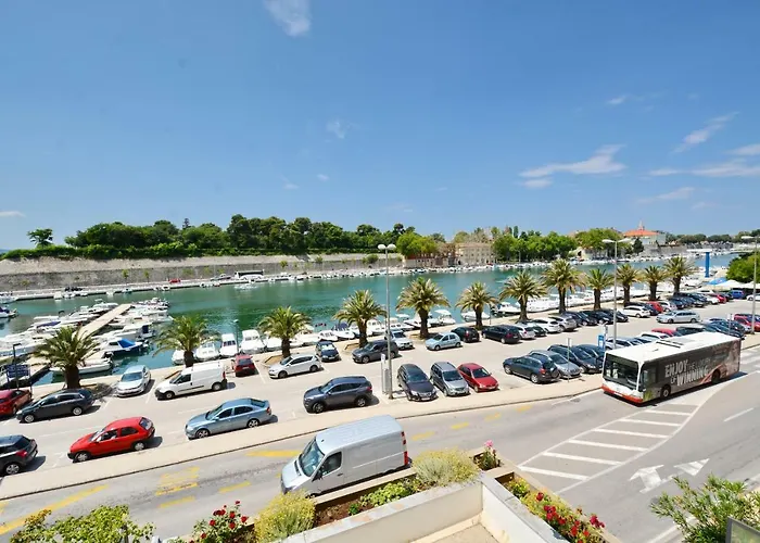 Old Town Sea View Premium Apartment Lipotica Parking Included Appartement *