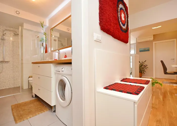 Old Town Sea View Premium Apartment Lipotica Parking Included Appartement